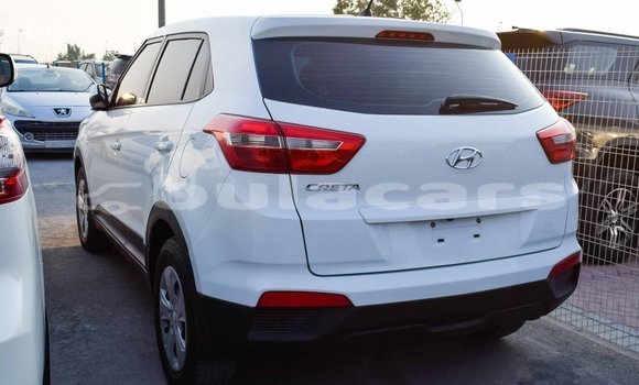 Acheter Import Voiture Hyundai Creta Blanc à Import - Dubai, Central Acheter Import Voiture Hyundai Creta Blanc à Import - Dubai, Central