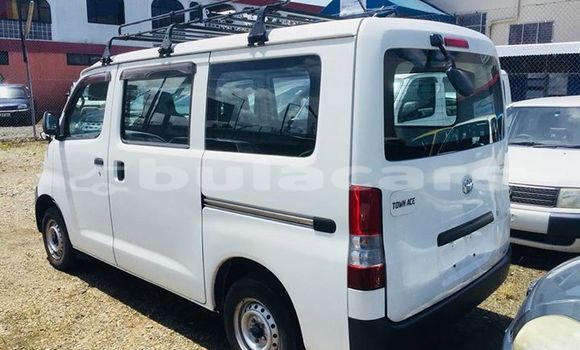Acheter Occasion Voiture Toyota LiteAce Autre à Navua, Central Acheter Occasion Voiture Toyota LiteAce Autre à Navua, Central
