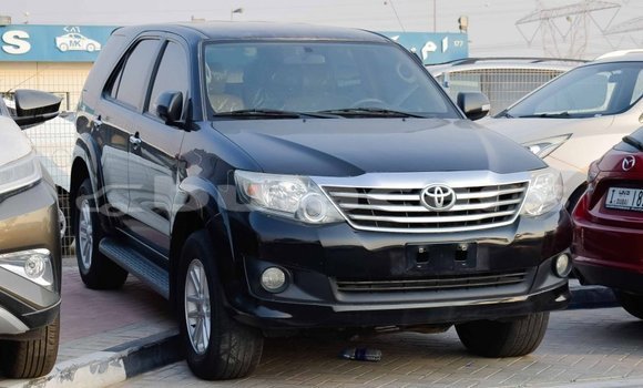 Buy Import Toyota Fortuner Black Car in Import - Dubai in Central Buy Import Toyota Fortuner Black Car in Import - Dubai in Central