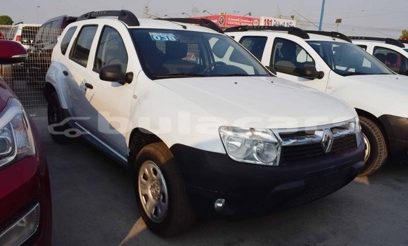 Acheter Import Voiture Renault Duster Blanc à Import - Dubai, Central