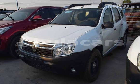 Buy Import Renault Duster White Car in Import - Dubai in Central Buy Import Renault Duster White Car in Import - Dubai in Central