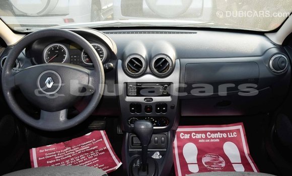 Buy Import Renault Duster White Car in Import - Dubai in Central Buy Import Renault Duster White Car in Import - Dubai in Central