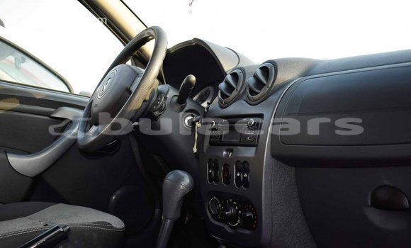 Buy Import Renault Duster White Car in Import - Dubai in Central Buy Import Renault Duster White Car in Import - Dubai in Central