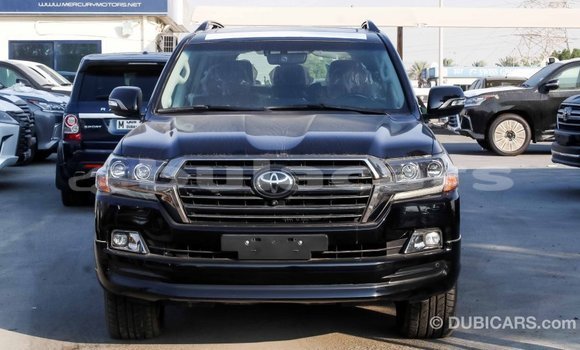 Buy Import Toyota Land Cruiser Black Car in Import - Dubai in Central Buy Import Toyota Land Cruiser Black Car in Import - Dubai in Central