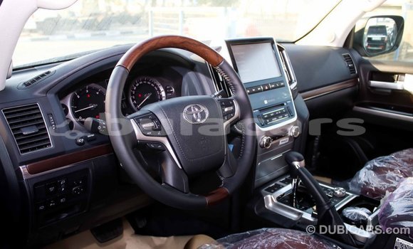 Buy Import Toyota Land Cruiser Black Car in Import - Dubai in Central Buy Import Toyota Land Cruiser Black Car in Import - Dubai in Central