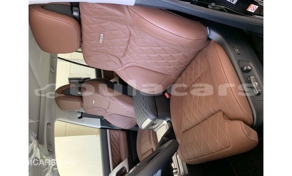 Buy Import Toyota Land Cruiser Black Car in Import - Dubai in Central Buy Import Toyota Land Cruiser Black Car in Import - Dubai in Central