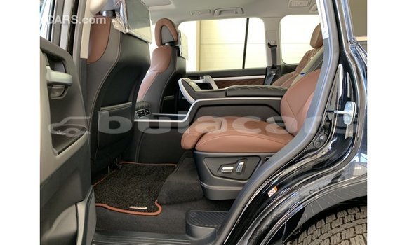 Buy Import Toyota Land Cruiser Black Car in Import - Dubai in Central Buy Import Toyota Land Cruiser Black Car in Import - Dubai in Central
