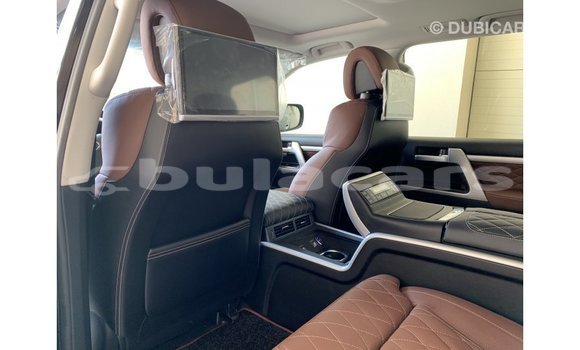 Buy Import Toyota Land Cruiser Black Car in Import - Dubai in Central Buy Import Toyota Land Cruiser Black Car in Import - Dubai in Central