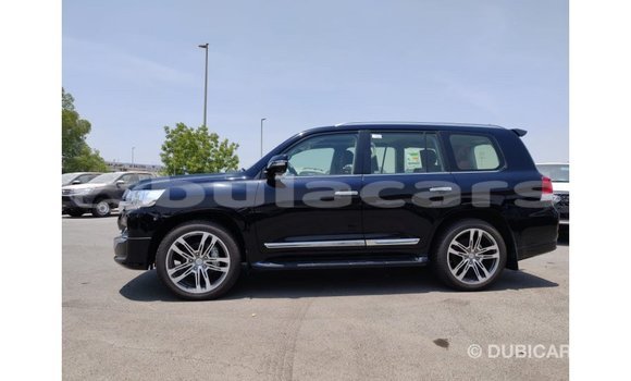 Buy Import Toyota Land Cruiser Black Car in Import - Dubai in Central Buy Import Toyota Land Cruiser Black Car in Import - Dubai in Central