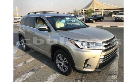 Buy Import Toyota Highlander Other Car in Import - Dubai in Central Buy Import Toyota Highlander Other Car in Import - Dubai in Central