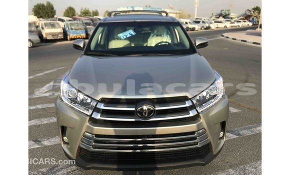Buy Import Toyota Highlander Other Car in Import - Dubai in Central Buy Import Toyota Highlander Other Car in Import - Dubai in Central