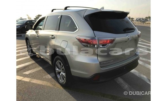 Buy Import Toyota Highlander Other Car in Import - Dubai in Central Buy Import Toyota Highlander Other Car in Import - Dubai in Central
