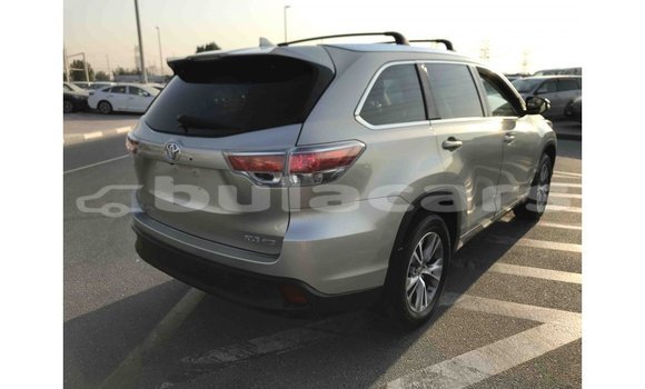 Buy Import Toyota Highlander Other Car in Import - Dubai in Central Buy Import Toyota Highlander Other Car in Import - Dubai in Central