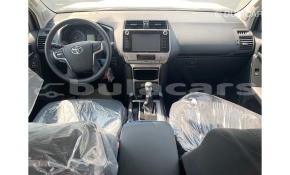 Acheter Import Voiture Toyota Prado Noir à Import - Dubai, Central Acheter Import Voiture Toyota Prado Noir à Import - Dubai, Central