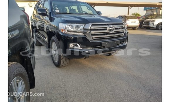 Buy Import Toyota Land Cruiser Black Car in Import - Dubai in Central Buy Import Toyota Land Cruiser Black Car in Import - Dubai in Central