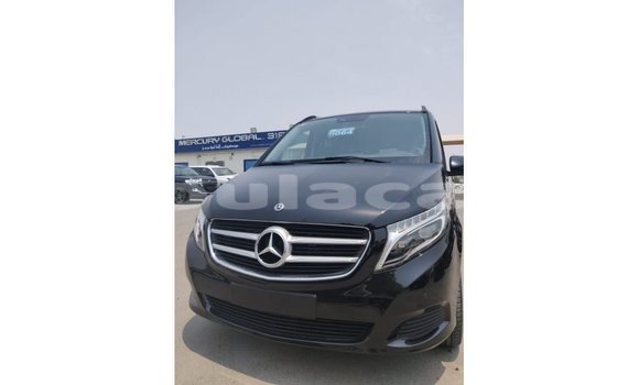 Acheter Import Voiture Mercedes-Benz 250 Noir à Import - Dubai, Central Acheter Import Voiture Mercedes-Benz 250 Noir à Import - Dubai, Central