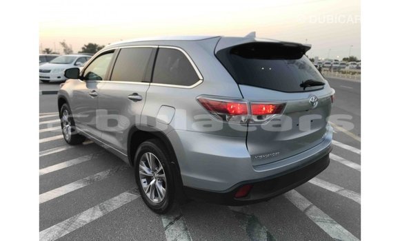 Buy Import Toyota Highlander Grey Car in Import - Dubai in Central Buy Import Toyota Highlander Grey Car in Import - Dubai in Central