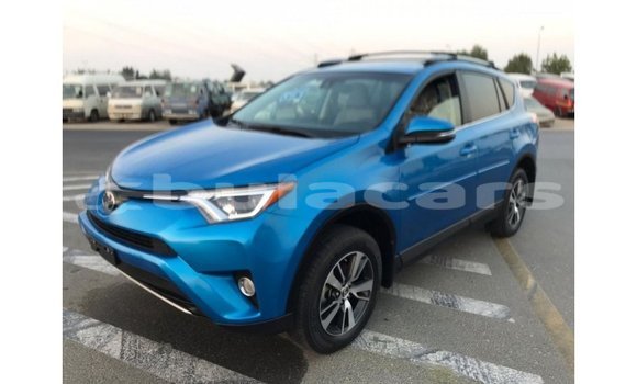 Buy Import Toyota 4Runner Blue Car in Import - Dubai in Central Buy Import Toyota 4Runner Blue Car in Import - Dubai in Central