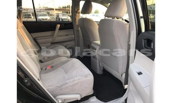 Buy Import Toyota Highlander Black Car in Import - Dubai in Central Buy Import Toyota Highlander Black Car in Import - Dubai in Central
