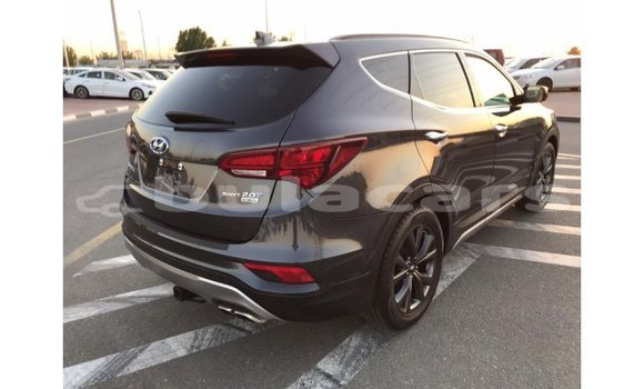 Buy Import Hyundai Santa Fe Black Car in Import - Dubai in Central Buy Import Hyundai Santa Fe Black Car in Import - Dubai in Central