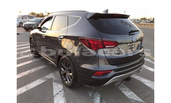 Buy Import Hyundai Santa Fe Black Car in Import - Dubai in Central Buy Import Hyundai Santa Fe Black Car in Import - Dubai in Central