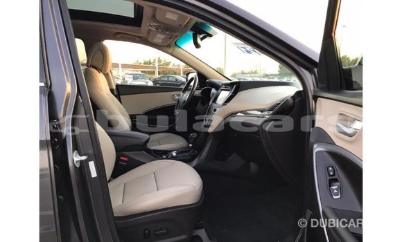 Buy Import Hyundai Santa Fe Black Car in Import - Dubai in Central Buy Import Hyundai Santa Fe Black Car in Import - Dubai in Central