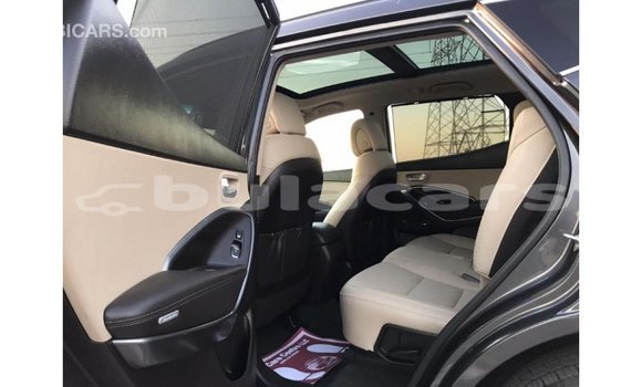 Buy Import Hyundai Santa Fe Black Car in Import - Dubai in Central Buy Import Hyundai Santa Fe Black Car in Import - Dubai in Central
