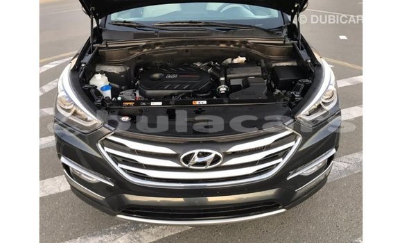Buy Import Hyundai Santa Fe Black Car in Import - Dubai in Central Buy Import Hyundai Santa Fe Black Car in Import - Dubai in Central