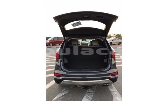 Buy Import Hyundai Santa Fe Black Car in Import - Dubai in Central Buy Import Hyundai Santa Fe Black Car in Import - Dubai in Central