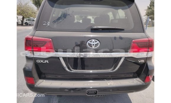 Buy Import Toyota Land Cruiser Grey Car in Import - Dubai in Central Buy Import Toyota Land Cruiser Grey Car in Import - Dubai in Central