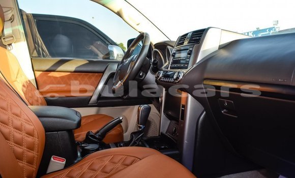 Buy Import Toyota Prado Grey Car in Import - Dubai in Central Buy Import Toyota Prado Grey Car in Import - Dubai in Central