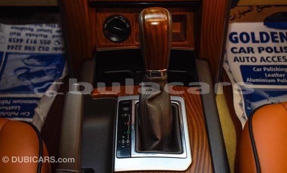 Buy Import Toyota Prado White Car in Import - Dubai in Central Buy Import Toyota Prado White Car in Import - Dubai in Central