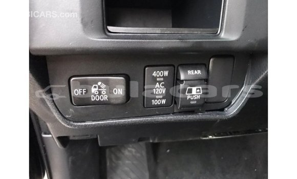 Buy Import Toyota Tacoma Black Car in Import - Dubai in Central Buy Import Toyota Tacoma Black Car in Import - Dubai in Central