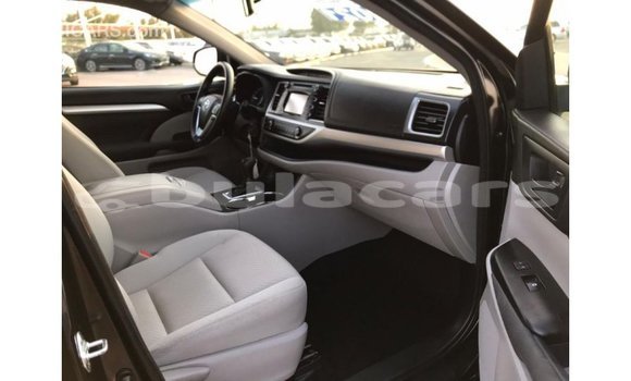 Buy Import Toyota Highlander Black Car in Import - Dubai in Central Buy Import Toyota Highlander Black Car in Import - Dubai in Central