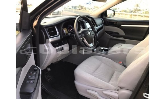 Buy Import Toyota Highlander Black Car in Import - Dubai in Central Buy Import Toyota Highlander Black Car in Import - Dubai in Central