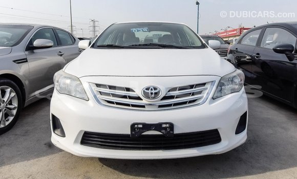 Acheter Import Voiture Toyota Corolla Blanc à Import - Dubai, Central Acheter Import Voiture Toyota Corolla Blanc à Import - Dubai, Central