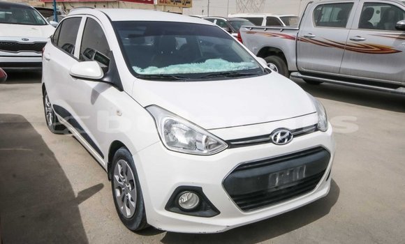 Acheter Import Voiture Hyundai i10 Blanc à Import - Dubai, Central Acheter Import Voiture Hyundai i10 Blanc à Import - Dubai, Central