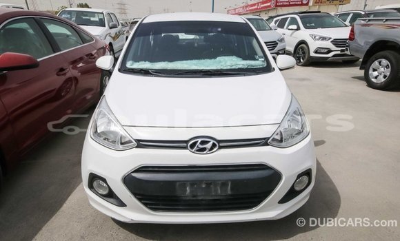 Acheter Import Voiture Hyundai i10 Blanc à Import - Dubai, Central Acheter Import Voiture Hyundai i10 Blanc à Import - Dubai, Central