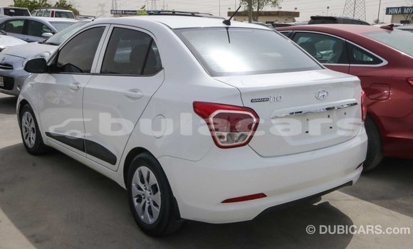 Acheter Import Voiture Hyundai i10 Blanc à Import - Dubai, Central Acheter Import Voiture Hyundai i10 Blanc à Import - Dubai, Central
