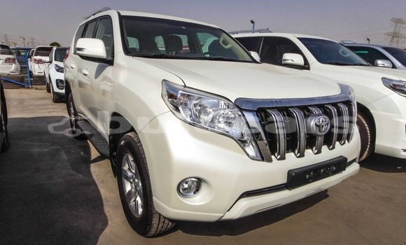 Buy Import Toyota Prado White Car in Import - Dubai in Central Buy Import Toyota Prado White Car in Import - Dubai in Central