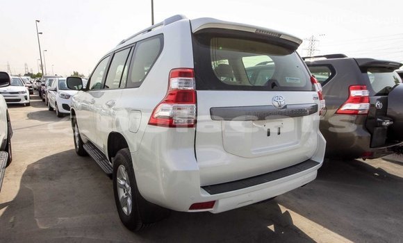 Buy Import Toyota Prado White Car in Import - Dubai in Central Buy Import Toyota Prado White Car in Import - Dubai in Central