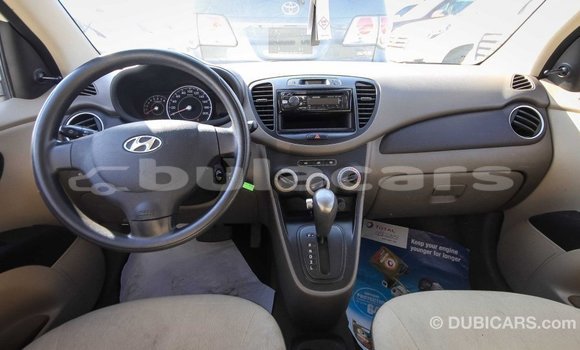 Buy Import Hyundai i10 White Car in Import - Dubai in Central Buy Import Hyundai i10 White Car in Import - Dubai in Central