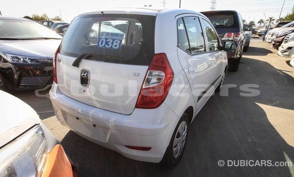 Buy Import Hyundai i10 White Car in Import - Dubai in Central Buy Import Hyundai i10 White Car in Import - Dubai in Central