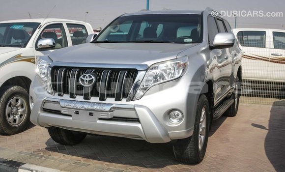 Acheter Import Voiture Toyota Prado Gris à Import - Dubai, Central Acheter Import Voiture Toyota Prado Gris à Import - Dubai, Central