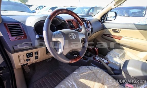 Buy Import Toyota Fortuner Grey Car in Import - Dubai in Central Buy Import Toyota Fortuner Grey Car in Import - Dubai in Central