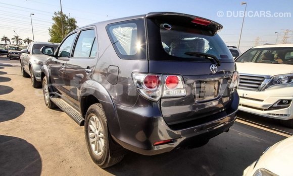 Buy Import Toyota Fortuner Grey Car in Import - Dubai in Central Buy Import Toyota Fortuner Grey Car in Import - Dubai in Central