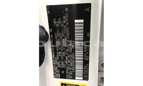 Buy Import Toyota Highlander White Car in Import - Dubai in Central Buy Import Toyota Highlander White Car in Import - Dubai in Central