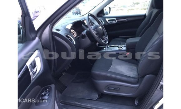 Buy Import Nissan Pathfinder Grey Car in Import - Dubai in Central Buy Import Nissan Pathfinder Grey Car in Import - Dubai in Central