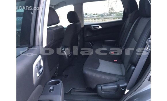 Buy Import Nissan Pathfinder Grey Car in Import - Dubai in Central Buy Import Nissan Pathfinder Grey Car in Import - Dubai in Central