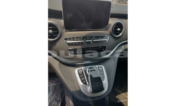 Buy Import Mercedes-Benz 250 Black Car in Import - Dubai in Central Buy Import Mercedes-Benz 250 Black Car in Import - Dubai in Central